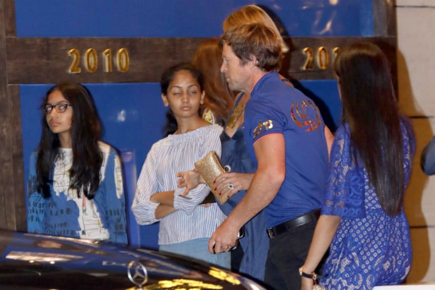 Mukesh and Nita Ambani Threw A Party For Successful 10 years of Mumbai Indians