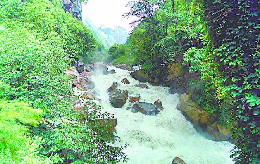 Victim of Mahakali pollution as soon as you reach the population