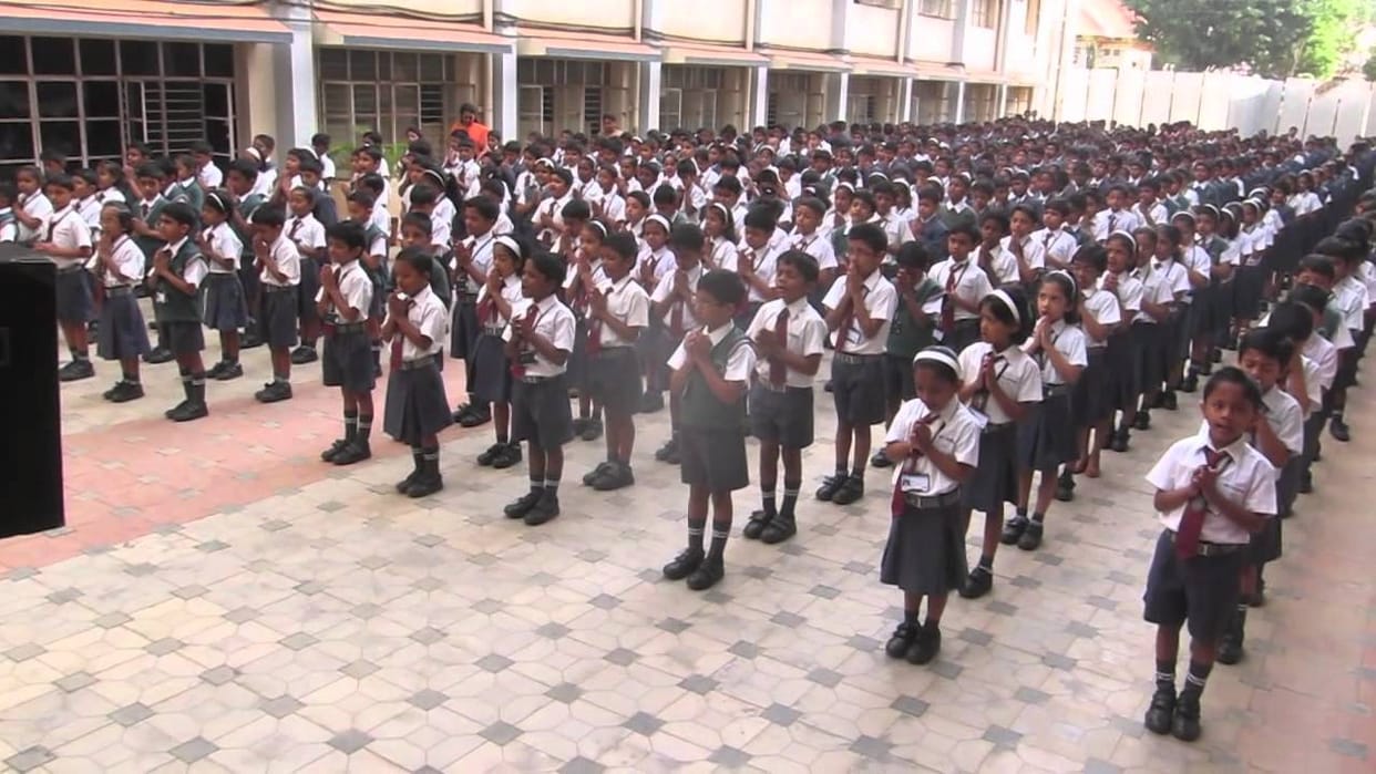 pray session is complesarry in every middile school of up