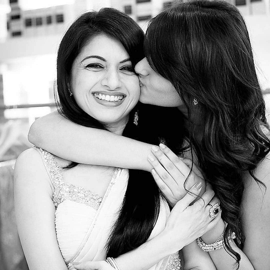 will salman help to launch the daughter of bhagya shree daughter in film industry