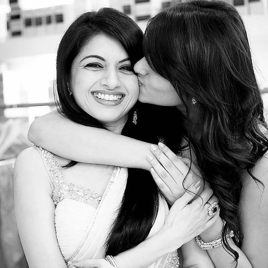 will salman help to launch the daughter of bhagya shree daughter in film industry