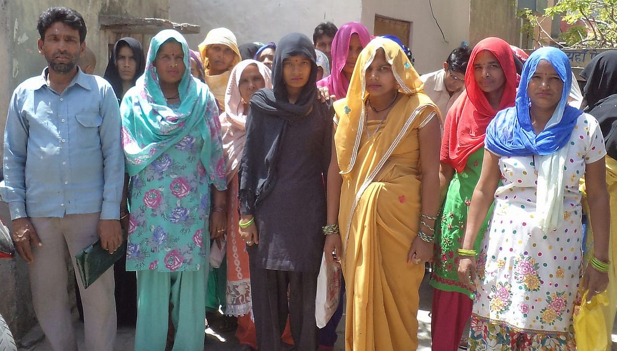 Ration are not distribut.