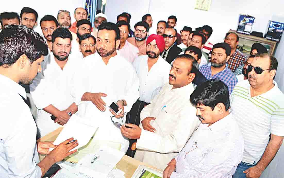 traders meeting with sp