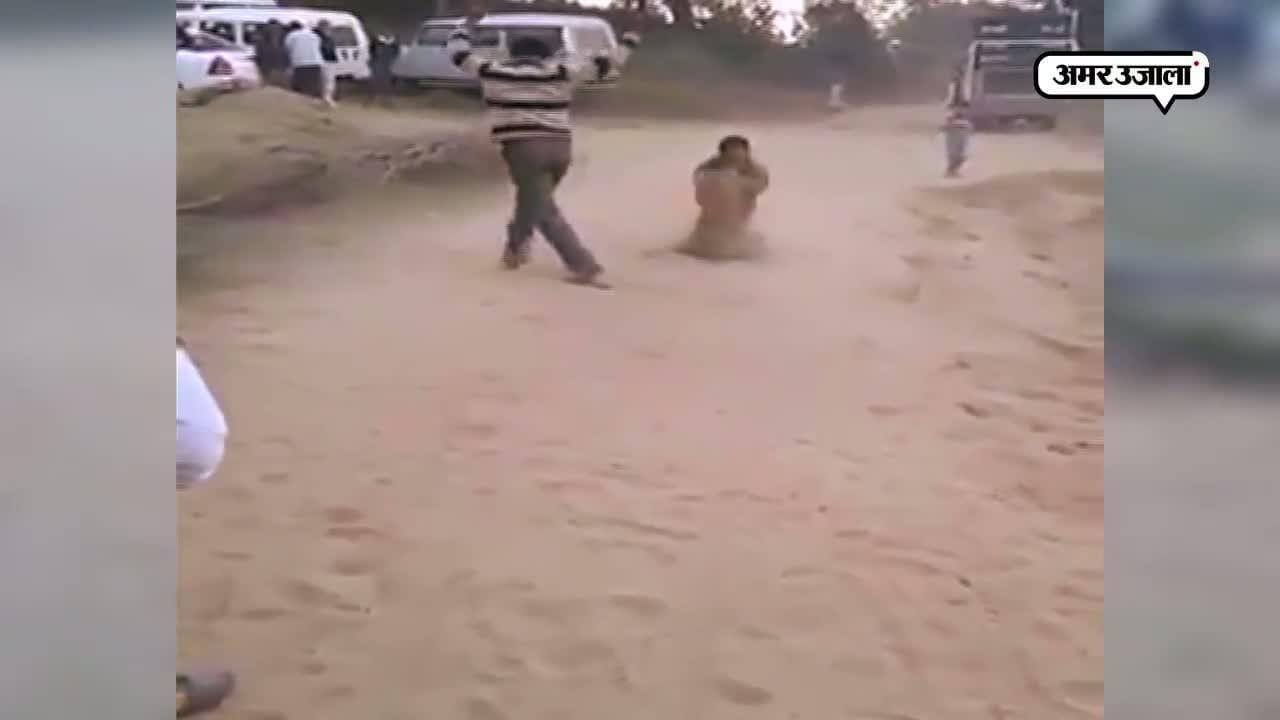वॉयरल वीडियो नशे में युवक का डांस