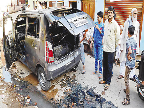 Fire in a gas kit car, two kids scorched