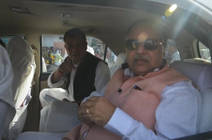 cabinet minister ashutosh tandon and state minister suresh pasi is in lda office