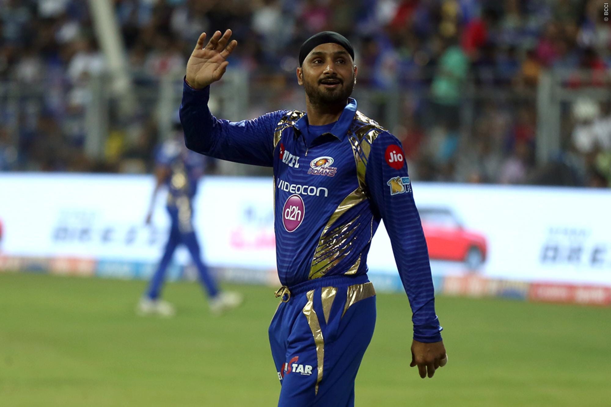harbhajan singh reveals why ms dhoni is great captain