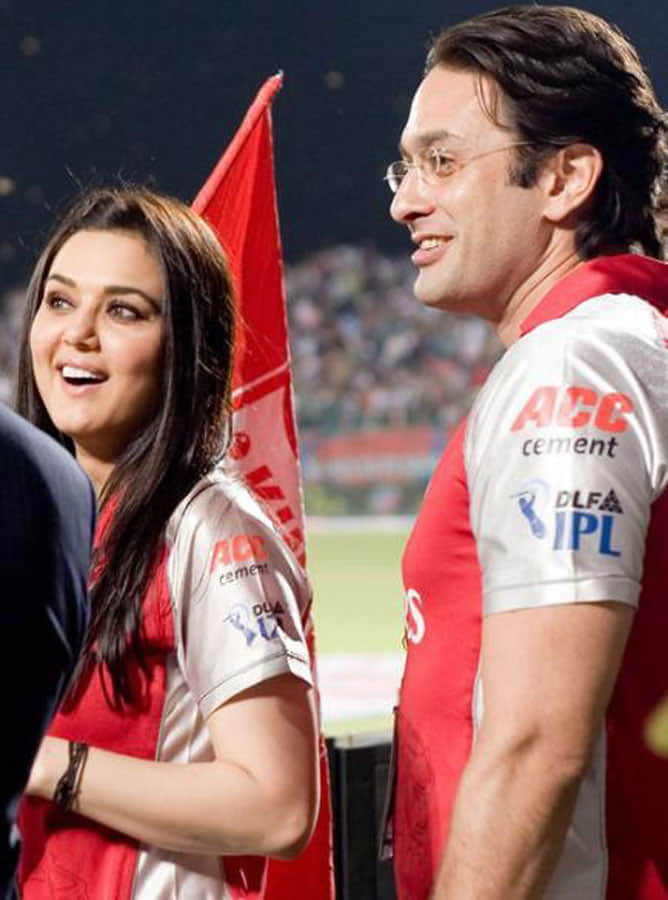 Preity Zinta back with ex Ness Wadia, spotted during an IPL 2017 match