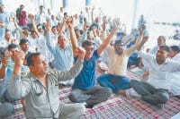 jind,  bus stand, protest,people unhappy, no bus,  harayana