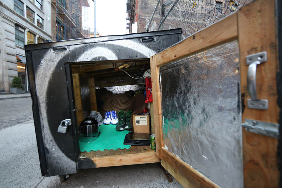 This Homeless Man In New York Has Been Living In A Dumpster