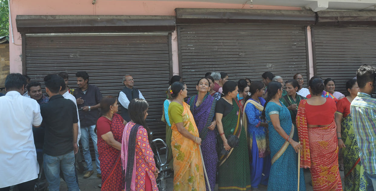 Women locked in liquor shop.