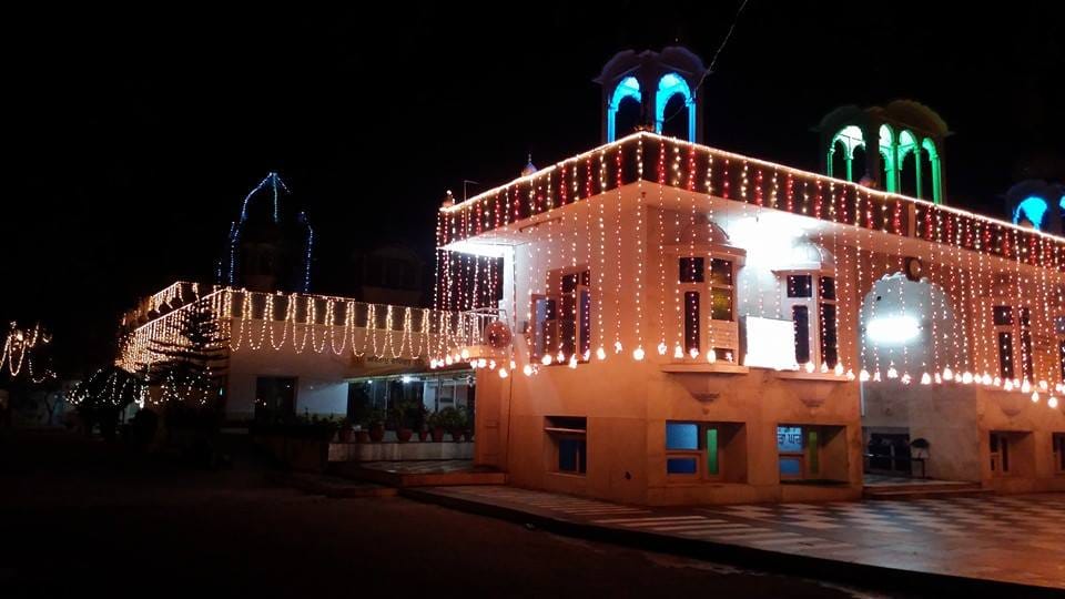 Gurudwara Sri Nanaksar Sec 28 B Chandigarh