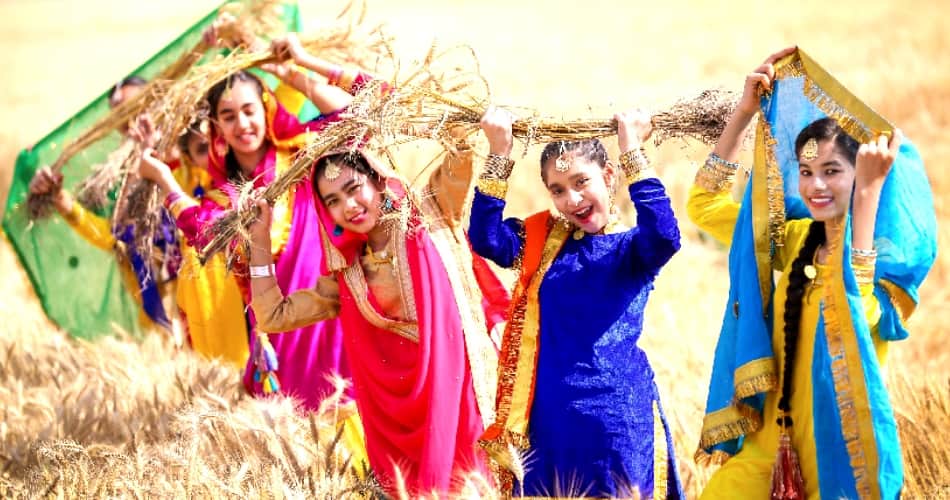 baisakhi special: know why celebreate Vaisakhi on 13 april