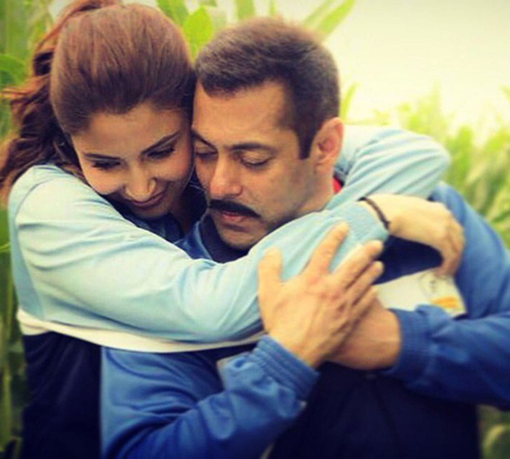 salman khan always follow no kiss clause in his films