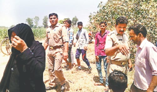 Ruckus on cutting dead cow, bajrang Dal activists blast three youths