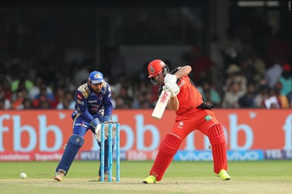 AB De Villiers gets sclaped by Krunal Pandya For 4th Time in 4 Encounters