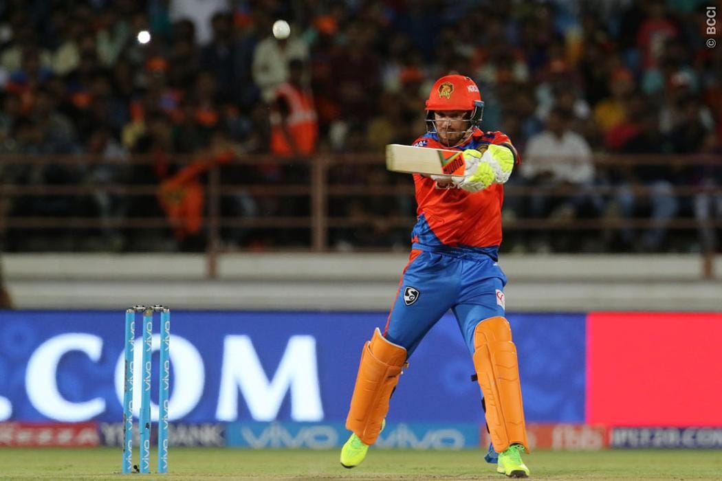 shane watson completes 300 sixes in t20 cricket