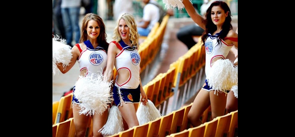 interesting facts of cheerleaders income during IPL matches