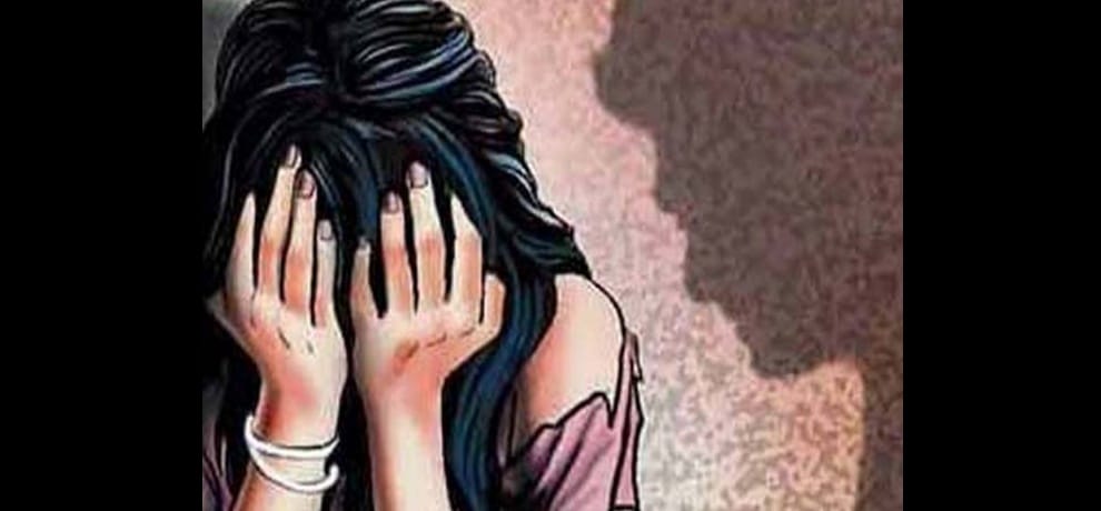 Teacher's abusive behavior with girl students, stirring up anger