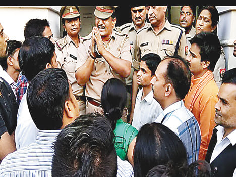 Happiness in the Kachher campus, hand joining police calm