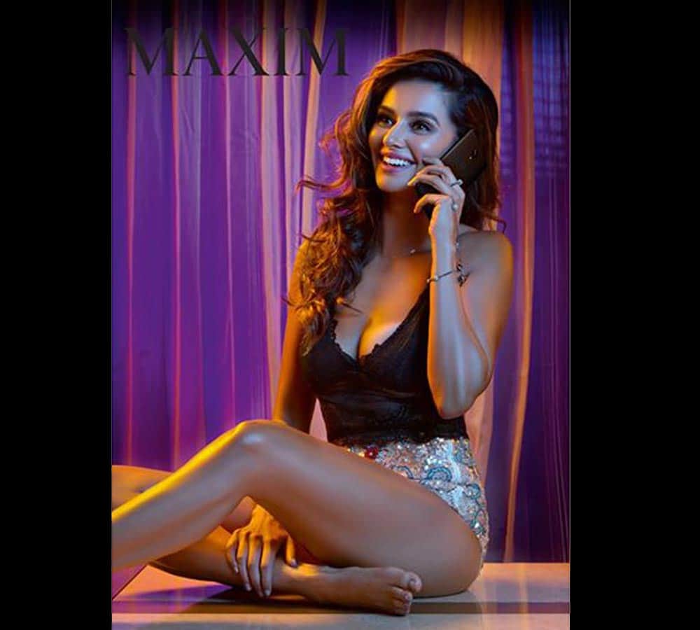 shibani dandekar topless photoshoot for maxim magazine