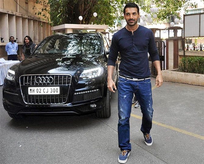 bollywood actor john abraham praised uttarakhand 