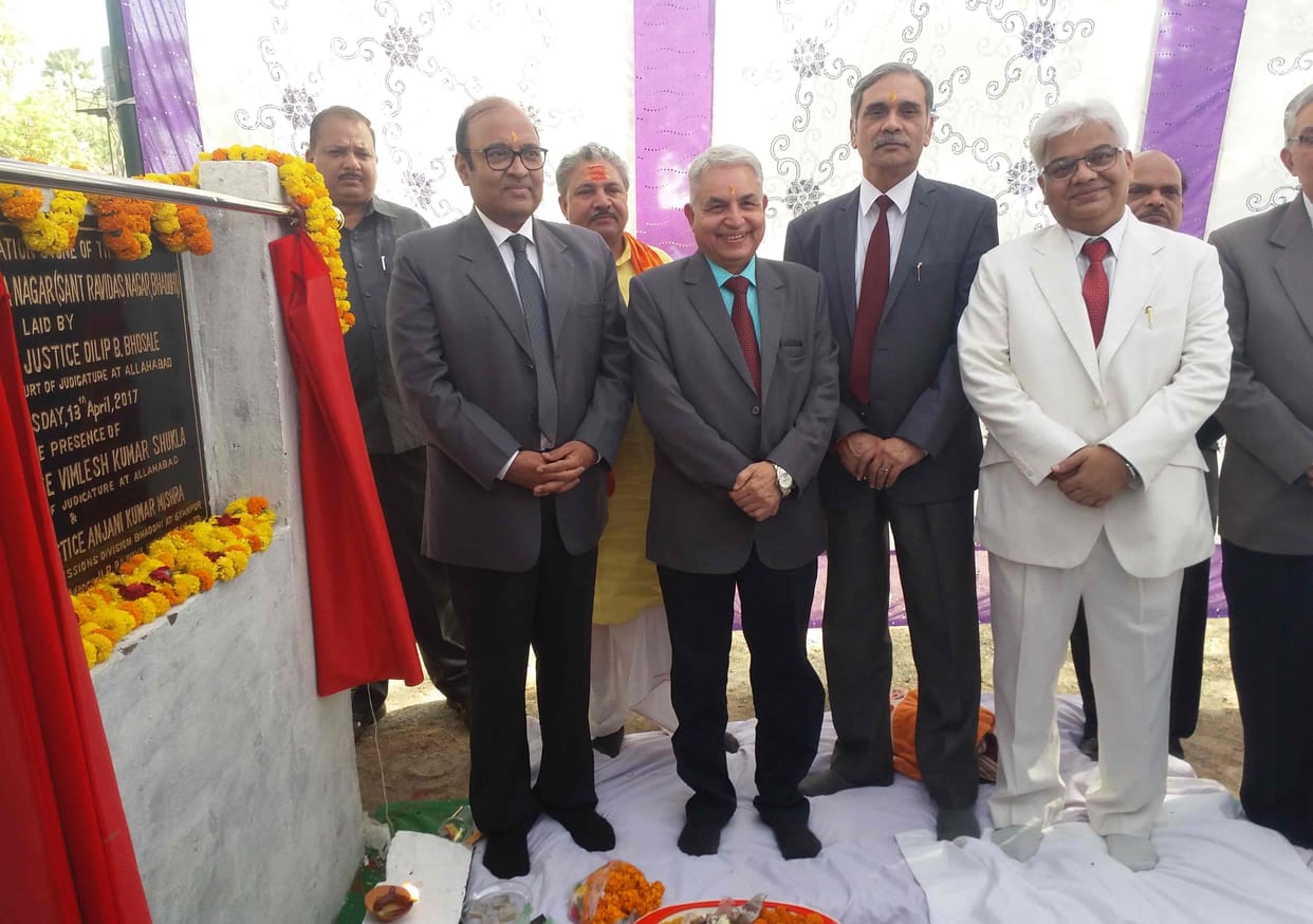  Instructions to complete the Guest House by 2018