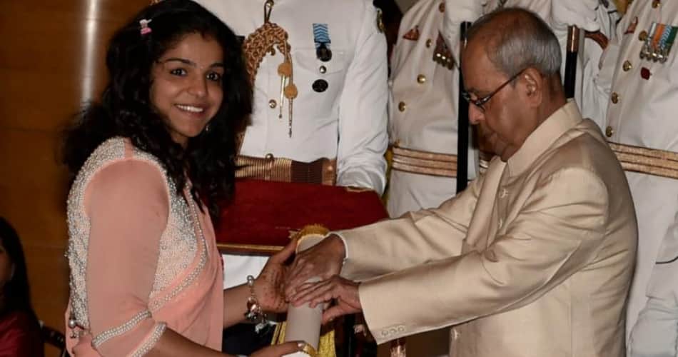 wrestler sakshi malik workout in zym after taking padam shri award from president