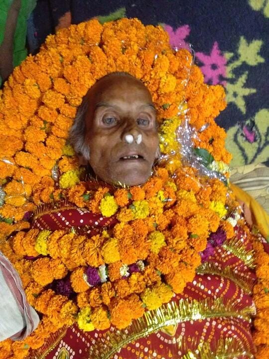 Lalu's Guru Pagla Baba used to overcome sadness, beaten by sticks, know mysteries