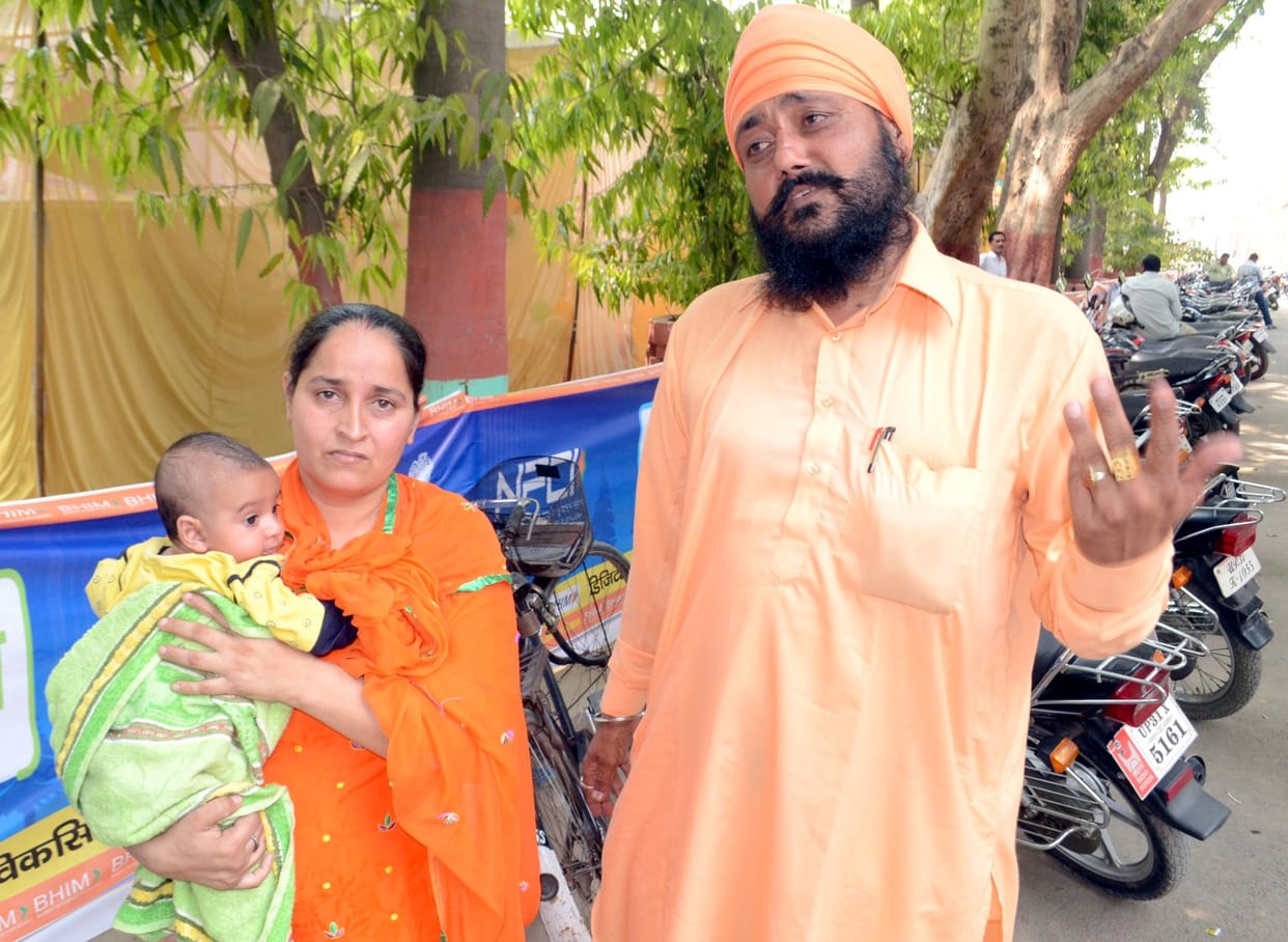 Sikh couple seeks justice from minister