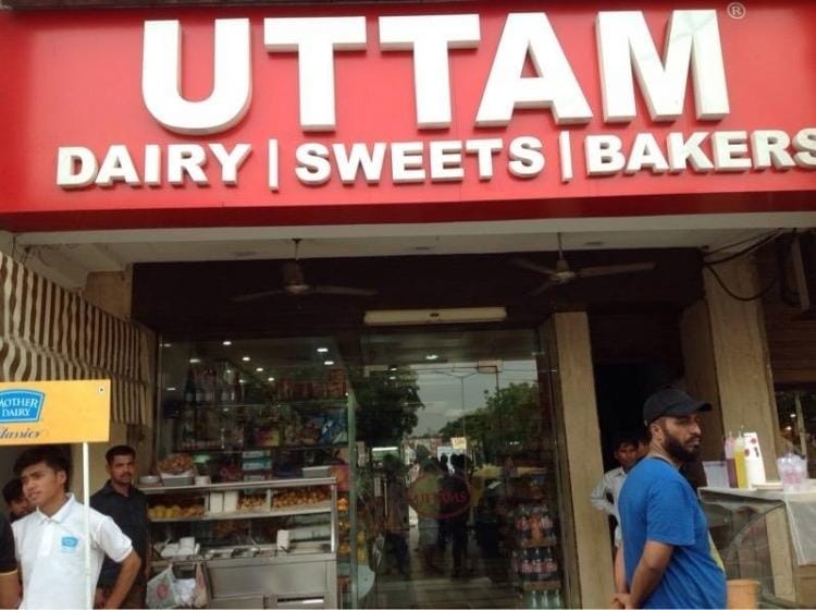 thievery in uttam sweets chandigarh