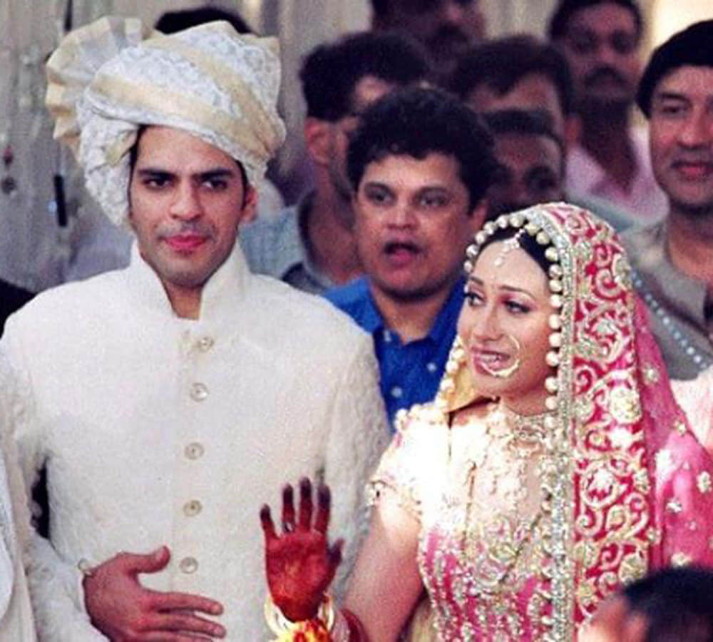 Karisma Kapoor Boyfriend Sandeep Toshniwal’s Wife Agrees For DIVORCE