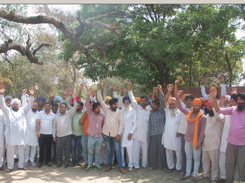 Chief Minister Captain Amarinder Singh, Exhibition outside Motilal,  Patiala