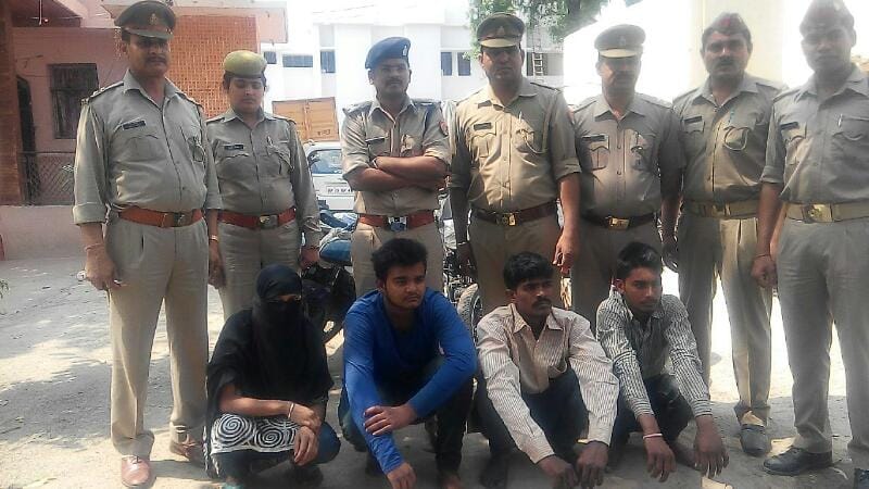 Police disclosed : Gang rape turned 22 year old girl, three arrested
