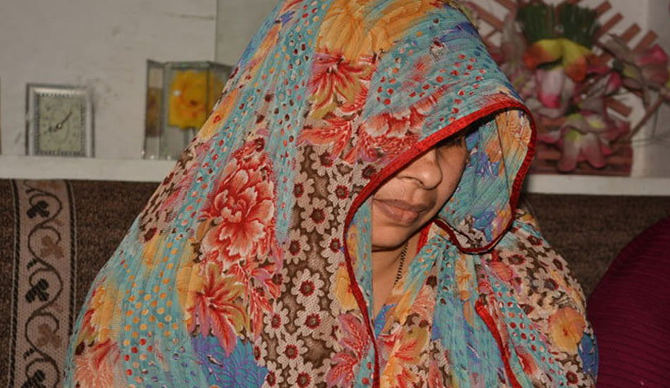 woman demanding euthanasia to pm modi 