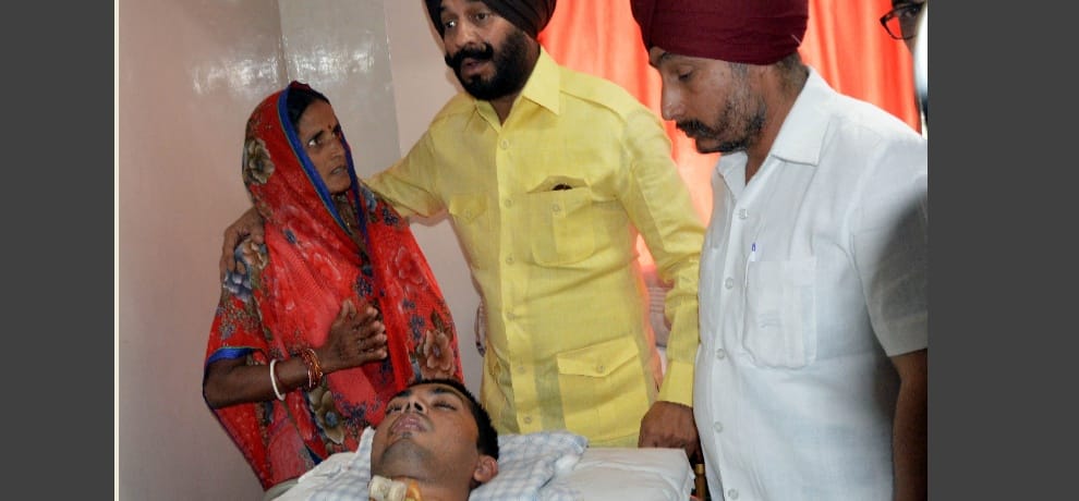 MS Bitta Visit to see CRPF injured jawan in dadri