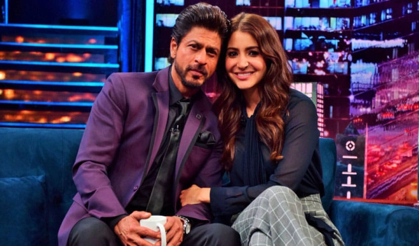 After Deepika Rejects Film, Anushka Might Play Shahrukh Khan's Love Interest In Anand L Rai's Next