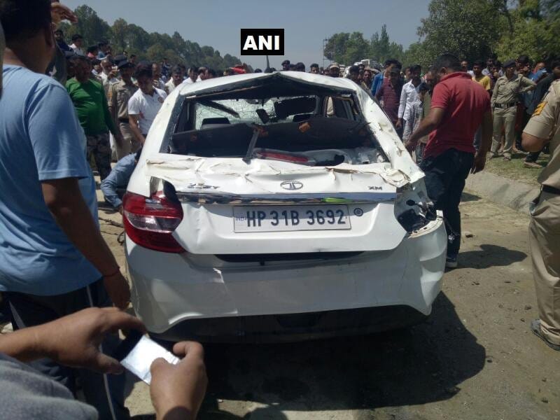 Three killed in accident, injured in Karai