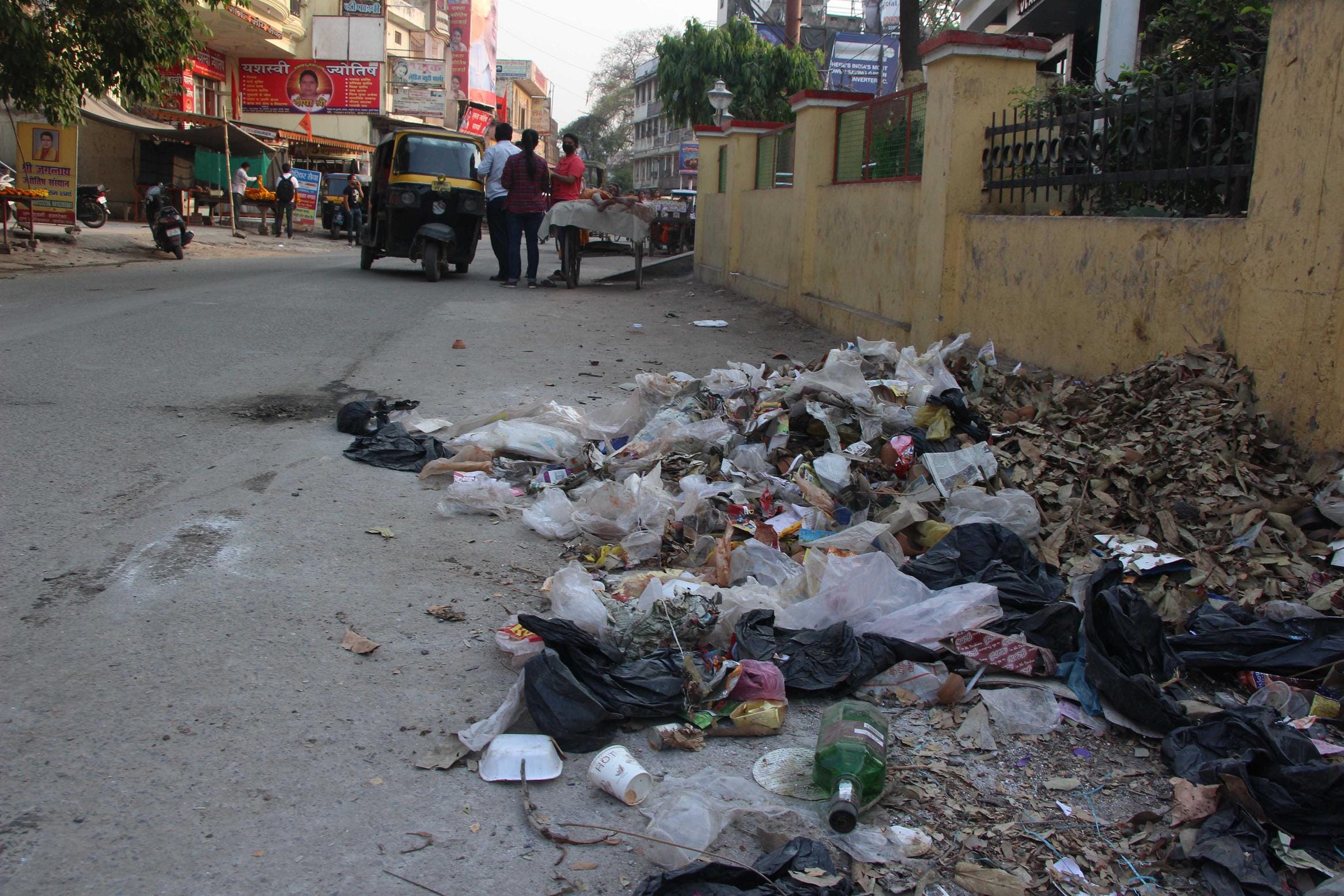 PM Modi parliamentary constituency Varanasi too much Litter