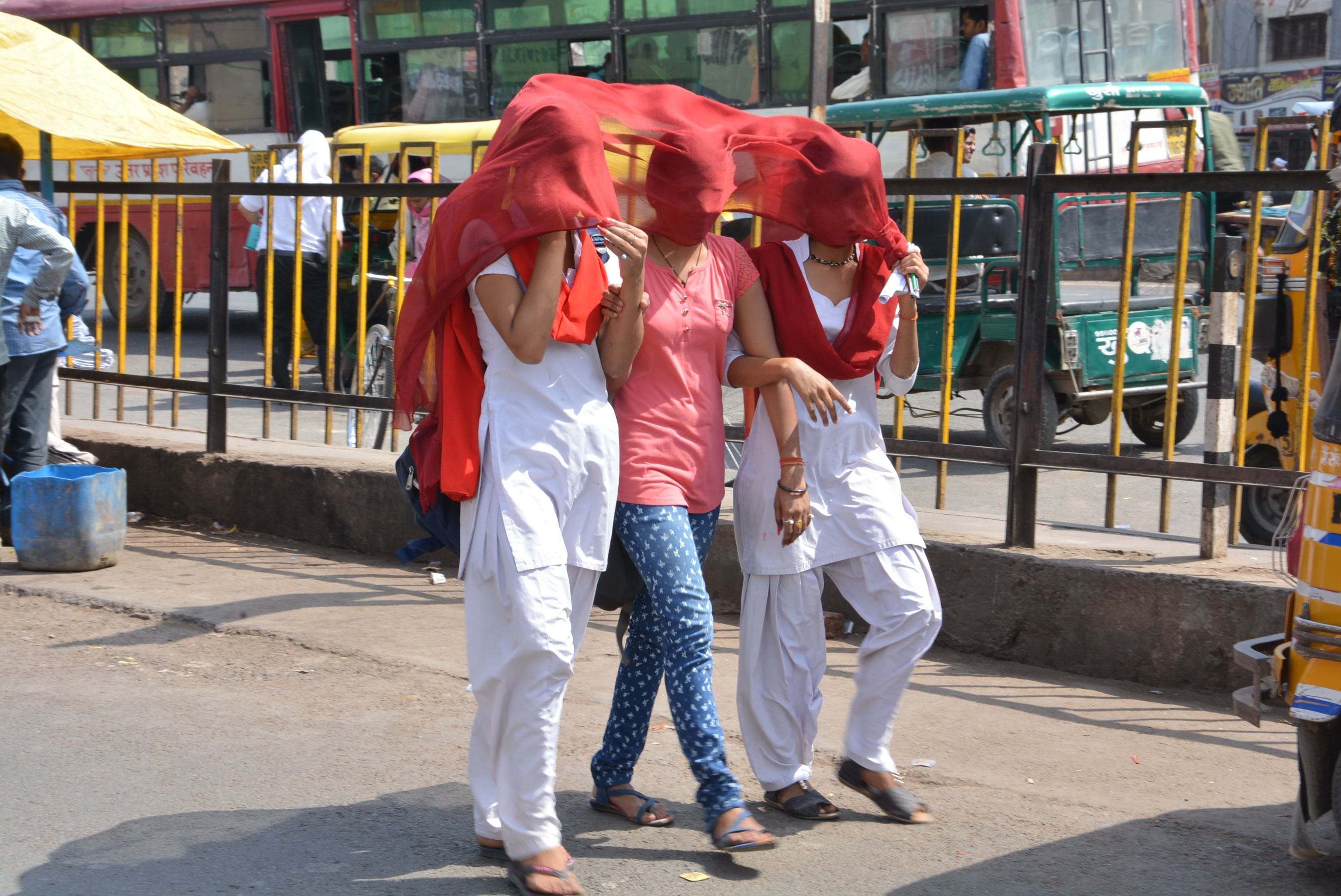 Heat waves in Punjab, see what to do to avoid Lu?