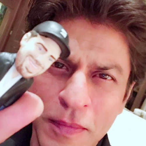 Watch: Shah Rukh Khan teach Brett Ratner how to do ‘Lungi Dance’