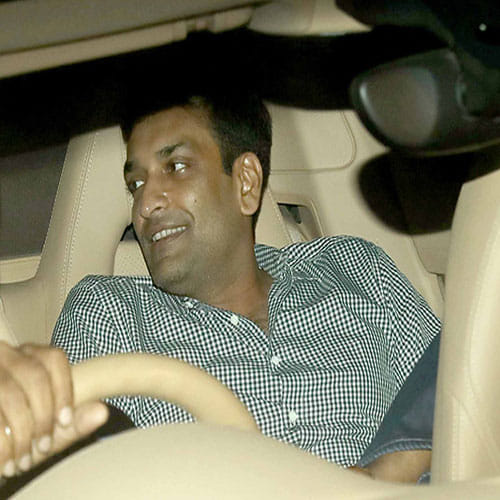 Last Night Karisma Kapoor Was Spotted With Her Boyfriend Sandeep Toshniwaal