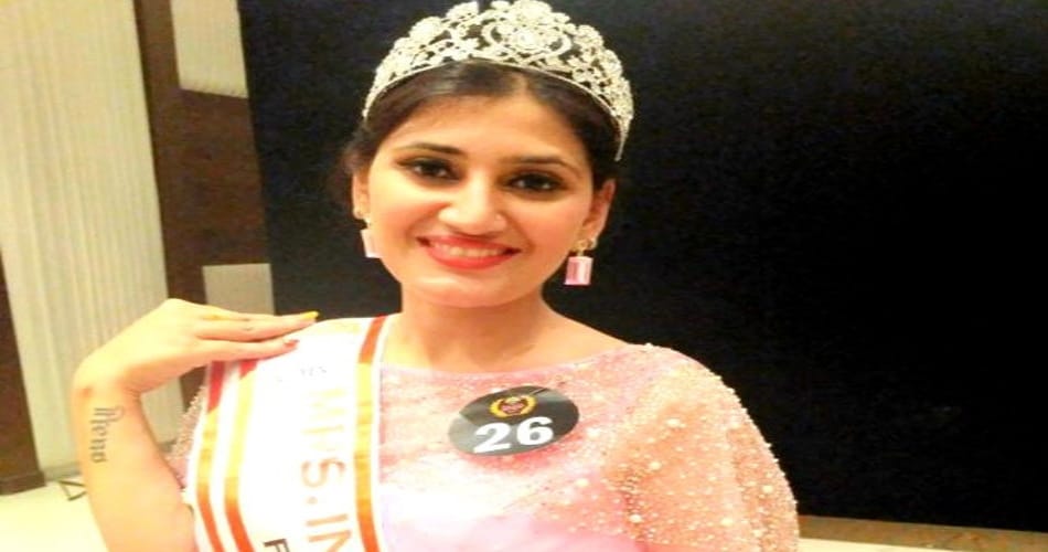 BJP Leader Preeti Jauhar Win Mrs.India Contest