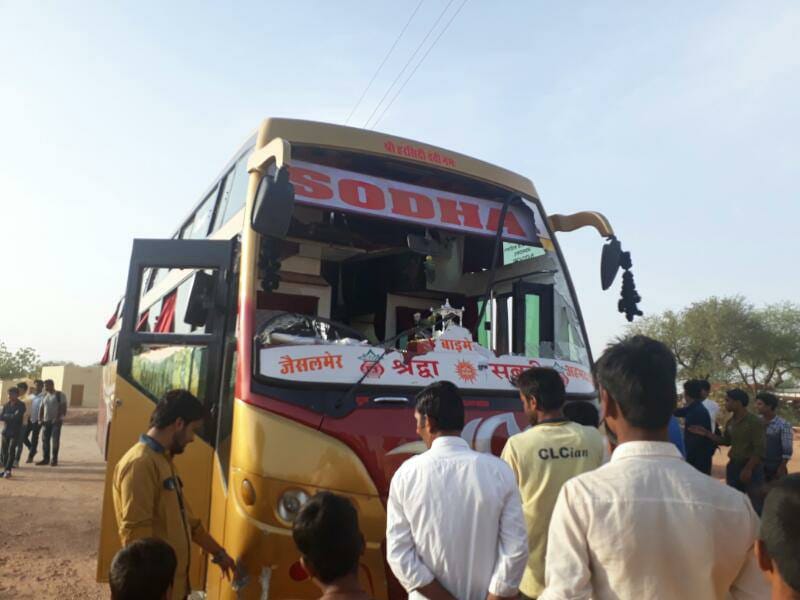 Bus collides with tree, injures seven people
