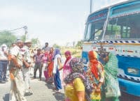 road jaam, women, protest, likar, police, kaithal