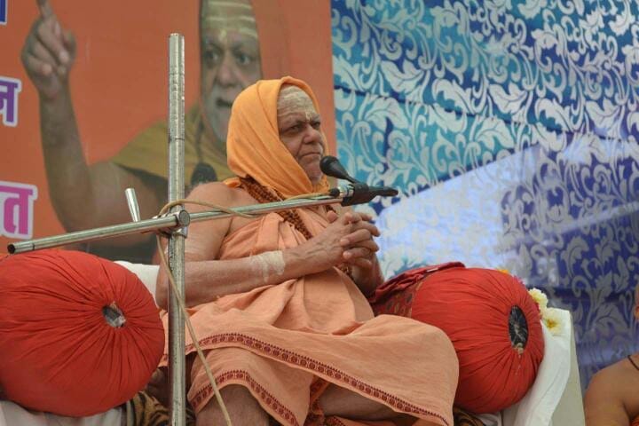Shankaracharya comment on political leaders