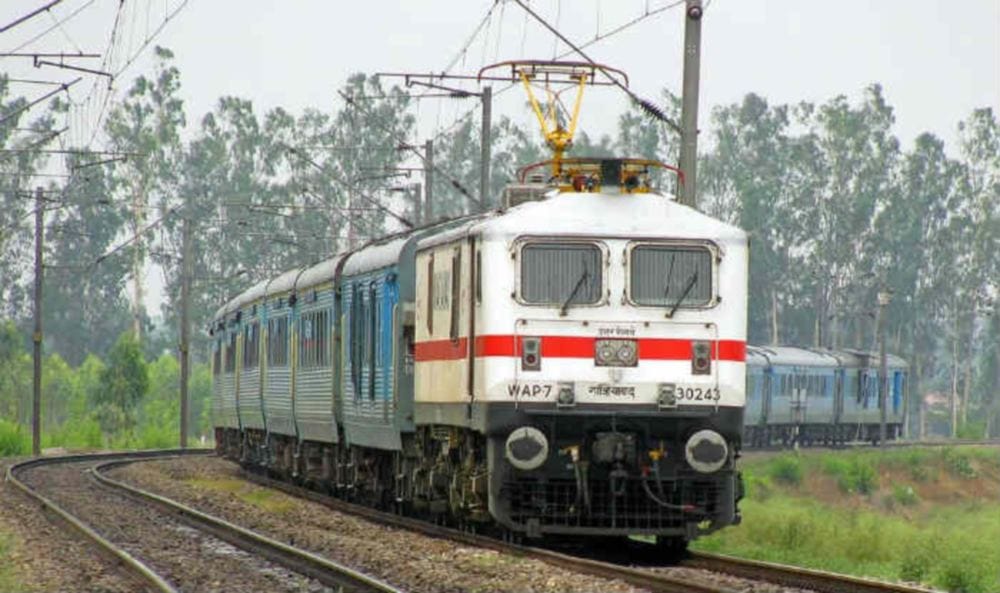   railway start 200 train in this summer