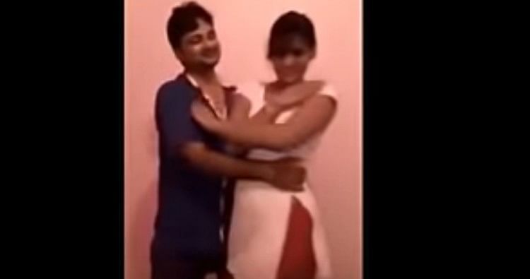 Sapna Chaudhary Ki Bf Chudai Video - à¤¬à¥à¤µà¥‰à¤¯à¤«à¥à¤°à¥‡à¤‚à¤¡ à¤•à¥‡ à¤¸à¤¾à¤¥ à¤¸à¤ªà¤¨à¤¾ à¤šà¥Œà¤§à¤°à¥€ à¤•à¥€ 'à¤®à¤¸à¥à¤¤à¥€' à¤•à¤¾ à¤µà¥€à¤¡à¤¿à¤¯à¥‹ à¤µà¤¾à¤¯à¤°à¤²! à¤¦à¥‡à¤–à¤¿à¤ - A Video  Of Sapna Chaudhary Goes Viral On Social Media - Amar Ujala Hindi News Live