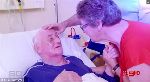 blind man loosed his vision after having his TOOTH inserted into his eye  