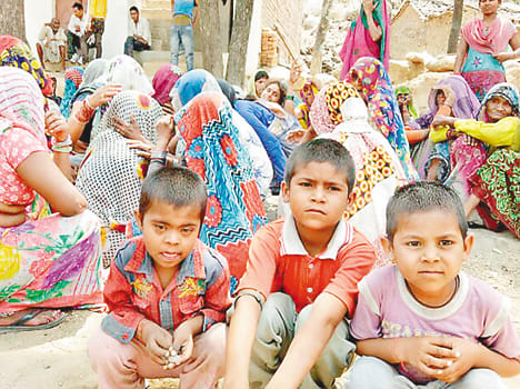 Low yielding farmers Hanged